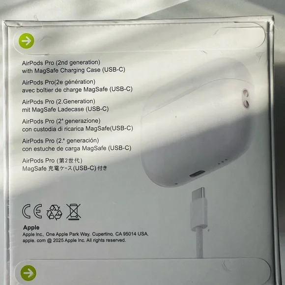 Airpods pro 2nd gen with magsafe wireless charging USB-C